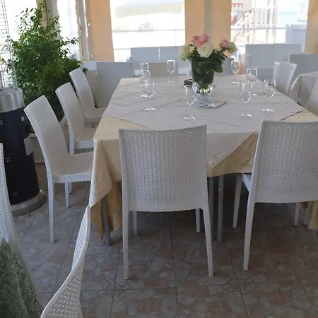 Hotel Le Voilier Torre Pali